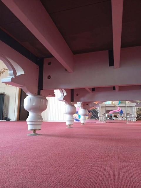 Реализация Бильярдного стола 'Венеция' 12 футов Реализация Бильярдного стола 'Венеция' 12 футов